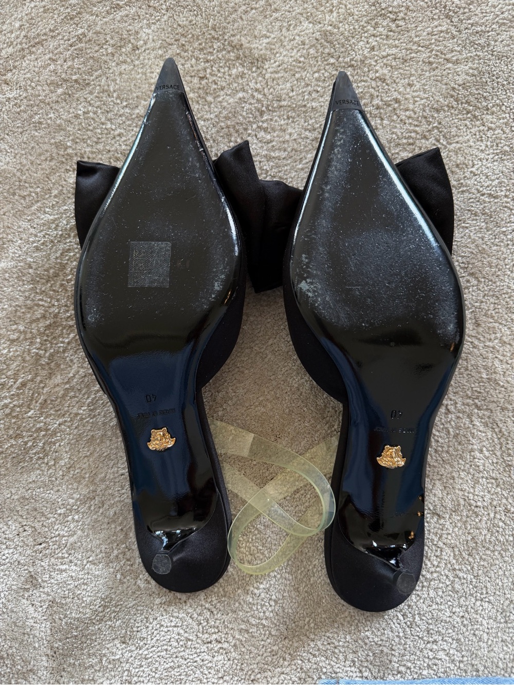 Versace Medusa Bow Embellished Rubber-trimmed Satin Slingback Pumps - Picture 3 of 7